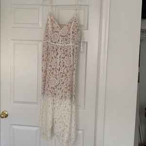 Lulu- One Wish White Lace Midi Dress- Size Large